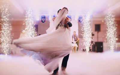 Les mariages sur mesure : Quand l’ADN des mariés dicte les festivités